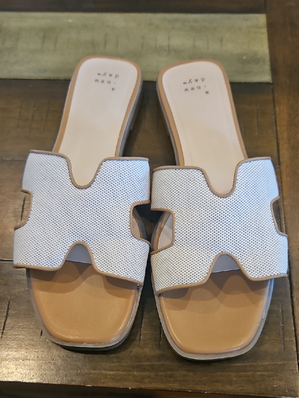 a new say Woven Slide Sandals